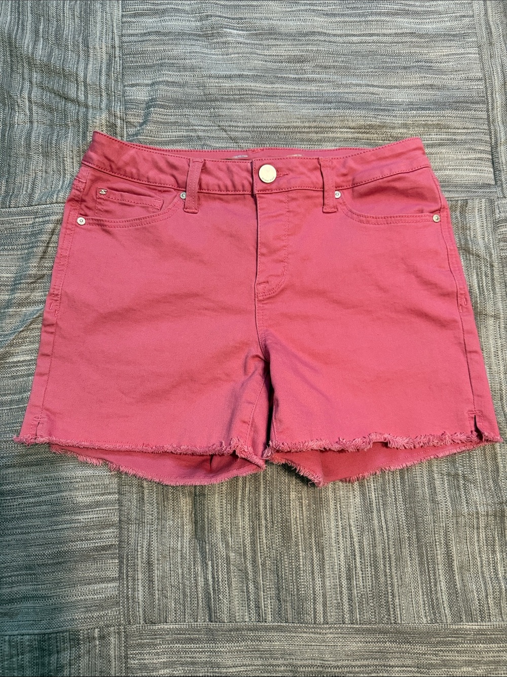 Seven7 Pink Frayed Hem Denim Shorts